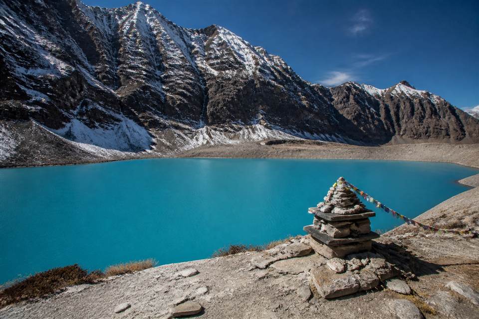Tilicho Lake via Manang trek